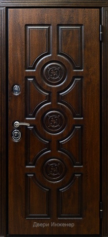 Дверь из массива DR343